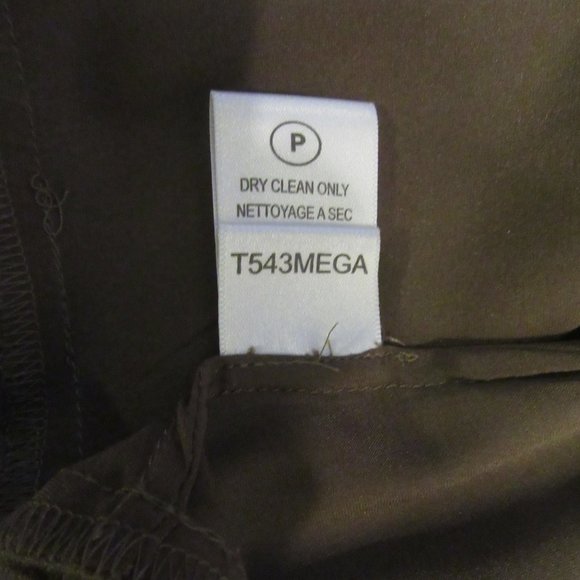 BCBGMaxazria Silk Blend Dress with Smocking Plunging Neckline - Picture 6 of 6